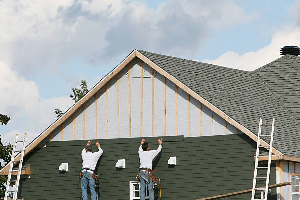 Professional Siding Replacement technician working in Hilltown, PA